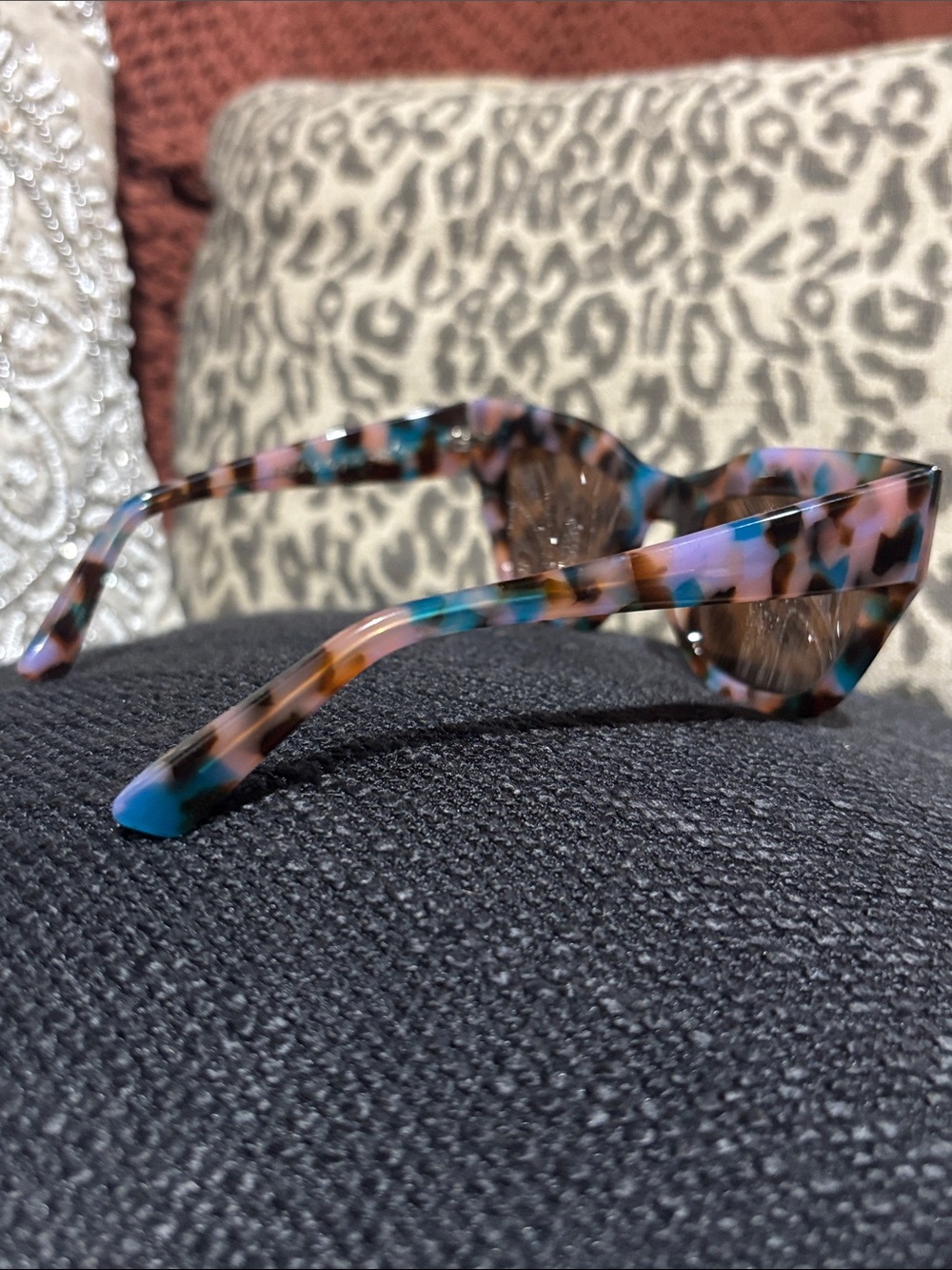 I-SEA X Free People Decker sunnies in unicorn multicolored cat eye frame - Picture 8 of 11